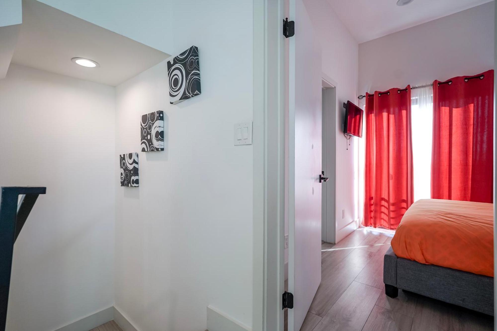 Hollywood Famous Townhome With Pvt Rooftop Scenic Views Apartamento