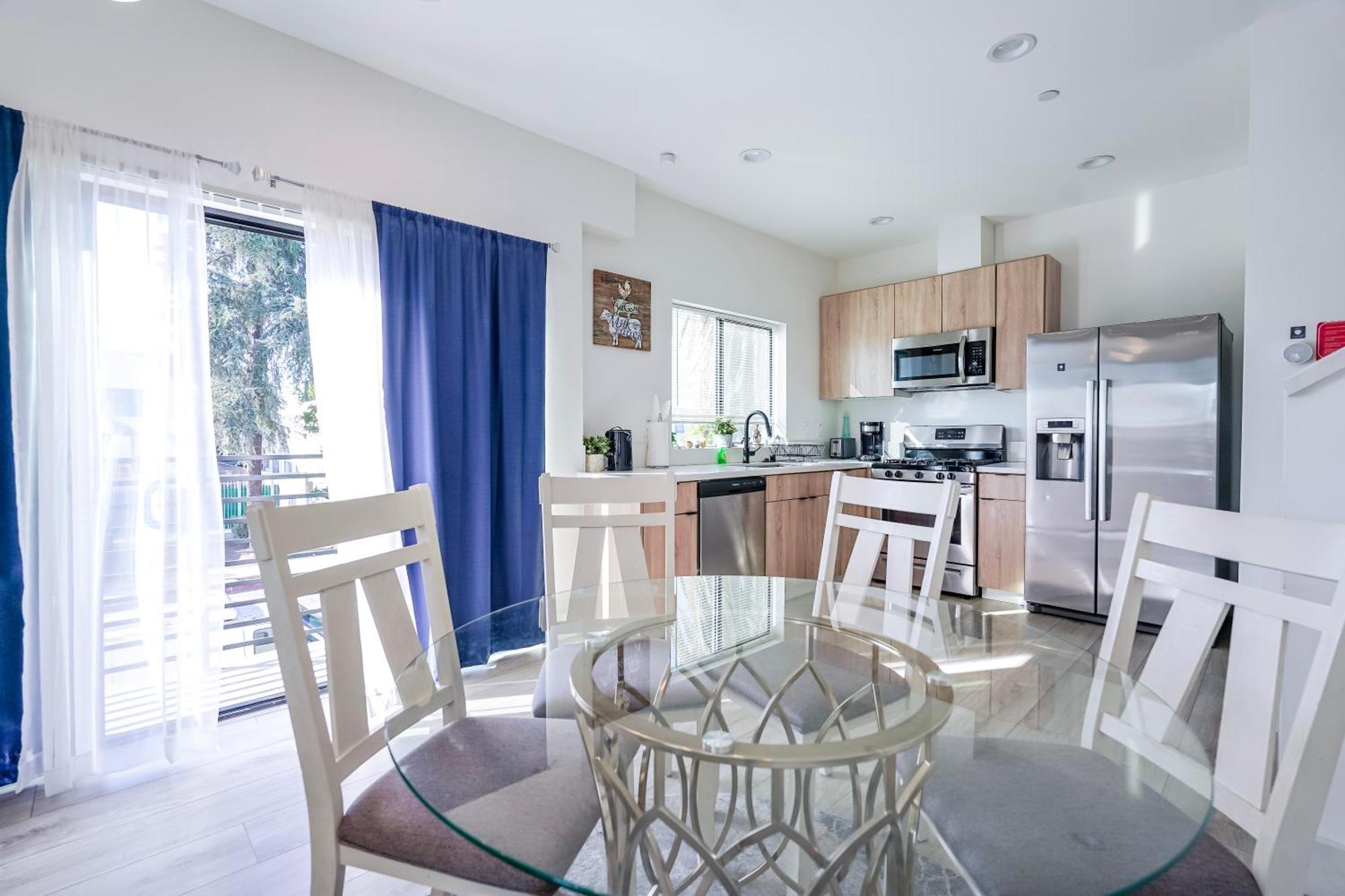 Apartamento Hollywood Famous Townhome With Pvt Rooftop Scenic Views Los Angeles